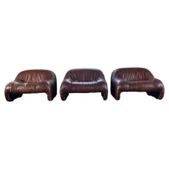 Pamono Bonanza Armchairs in Brown Leather by Tobia & Afra Scarpa for C & B Italia, 1970s, Set of 3> Living Room Sets