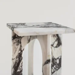 Pamono Bond Side Table in Calacatta Marble from Kiwano Concept> Tables