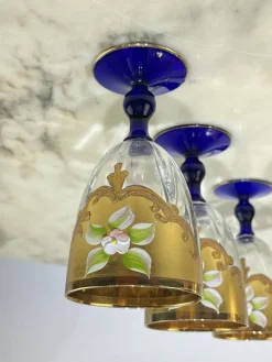 Pamono Bottle and Glasses in Hand-Painted Murano Glass & 24kt Gold, Italy, 1970s, Set of 7><noscript><img width=