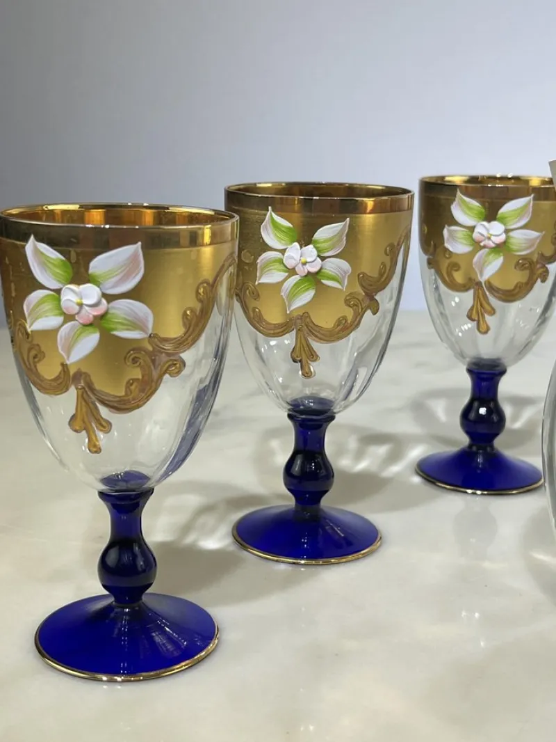 Pamono Bottle and Glasses in Hand-Painted Murano Glass & 24kt Gold, Italy, 1970s, Set of 7> Glassware