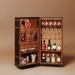 Discount Pamono Bowmore Bar Cabinet by Wood Tailors Club