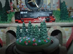 Online Pamono Bradford Exchange Figure Train Clock, 1980s