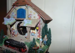 Online Pamono Bradford Exchange Figure Train Clock, 1980s