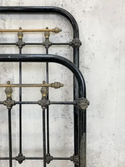 Pamono Brass and Black Metal Bed Frame><noscript><img width=