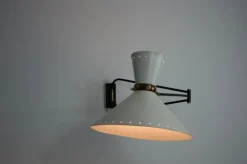 Pamono Brass Wall Lamp by Rene Mathieu for Maison Lunel, 1960s><noscript><img width=