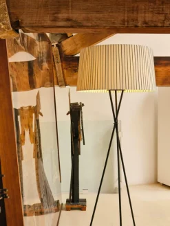 Pamono Bretona Tripod G5 Floor Lamp by Santa & Cole><noscript><img width=
