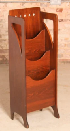 Pamono British Glasgow School Arts & Crafts Mahogany Magazine Rack, Early 20th Century> Magazine Racks