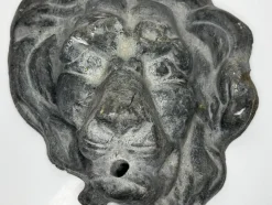 Outlet Pamono British Victorian Renaissance Revival Lion Fountain Spout Finial, 1890s