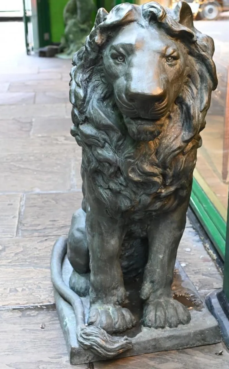 Pamono Bronze Lion Gatekeeper Statues of Medici Lions, Set of 2> Garden Accessories