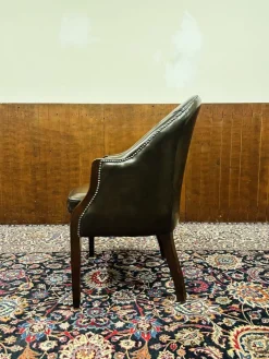 Pamono Brown Chesterfield Tub Office Chair><noscript><img width=