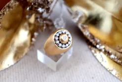 Pamono Brushed Gold Ring with Diamonds in Brilliant Cut> Rings