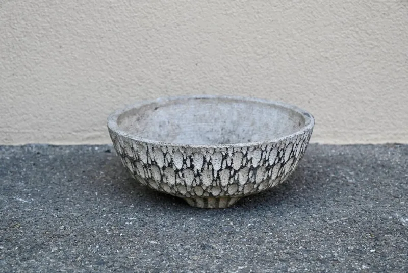 Discount Pamono Brutalist Concrete Tripod Flower Pot