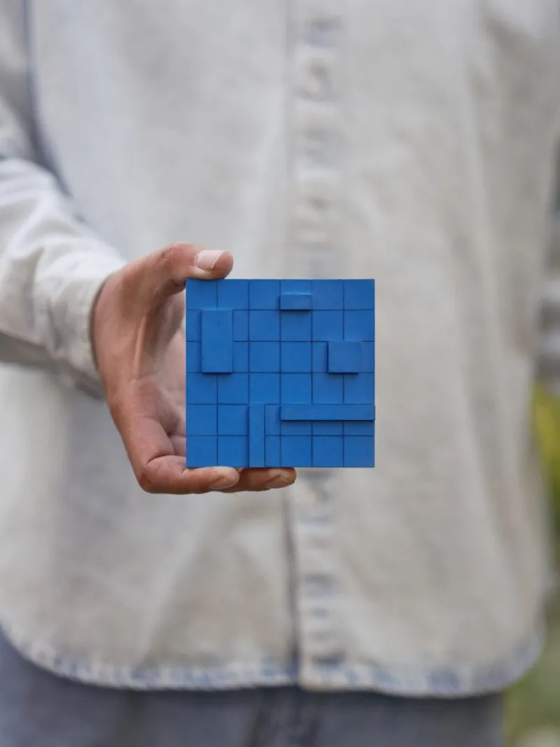 Pamono Brutalist Concrete Wall Art in Vivid Blue by Tom's Factory