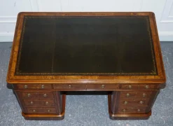 Pamono Burr Walnut Twin Pedestal Desk from Royal Druce & Co., London, United Kingdom, 1840s><noscript><img width=