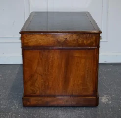 Pamono Burr Walnut Twin Pedestal Desk from Royal Druce & Co., London, United Kingdom, 1840s><noscript><img width=