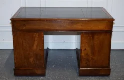 Pamono Burr Walnut Twin Pedestal Desk from Royal Druce & Co., London, United Kingdom, 1840s><noscript><img width=