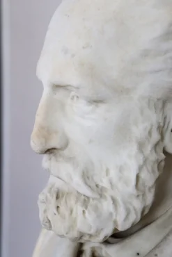 Clearance Pamono Bust of a Gentleman, 19th Century, White Marble Sculpture
