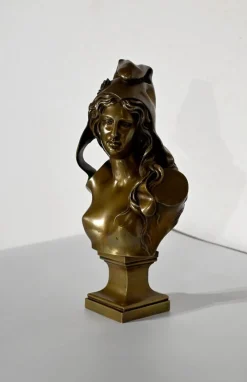 Pamono Bust of Marianne, Early 1900s, Bronze><noscript><img width=