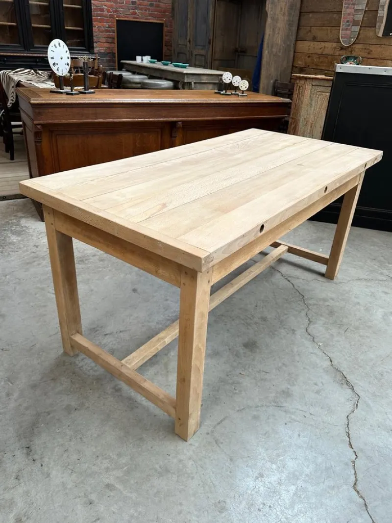 Hot Pamono Butcher's Table in Solid Beech