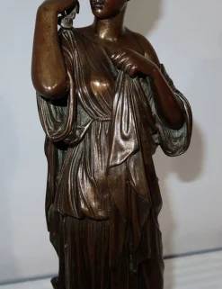 Clearance Pamono C. Sauvage after Praxitèle, Diane de Gabies, Early 1800s, Bronze