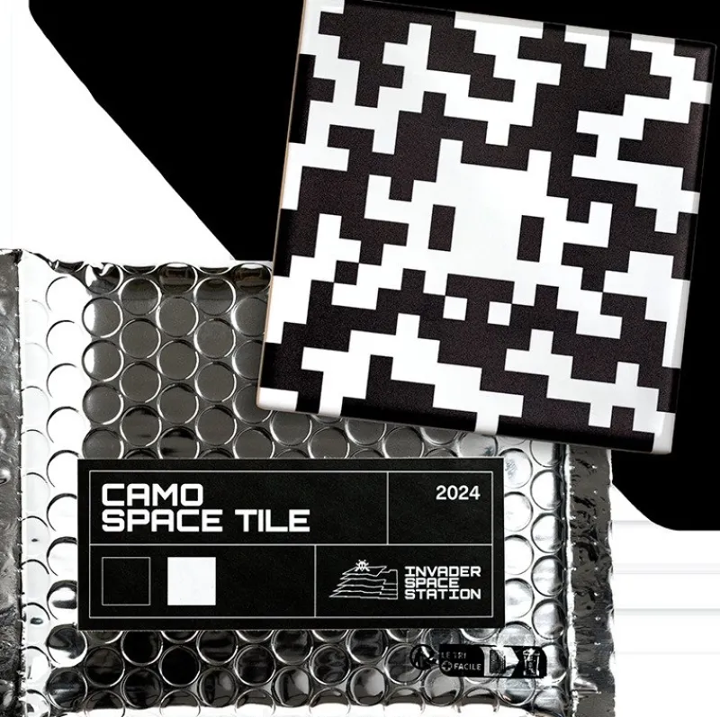 Pamono Camo Space Tiles, 2024, Set of 4> Decorative Objects