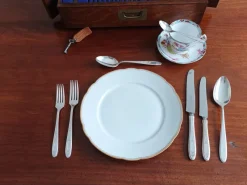 Sale Pamono Canteen of Cutlery from Community, 1890s, Set of 96