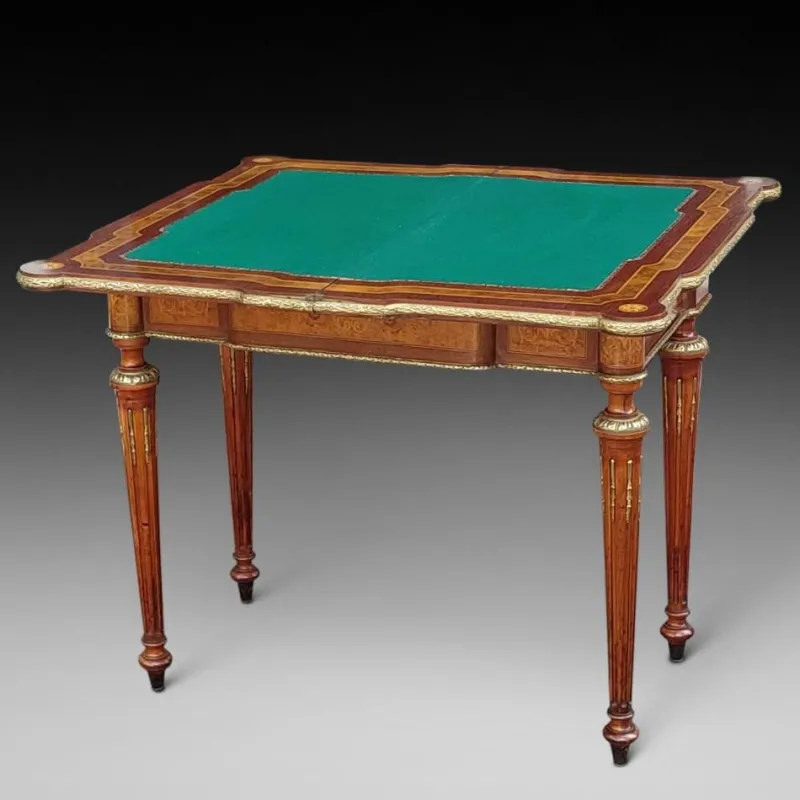New Pamono Card Table in Burr Walnut