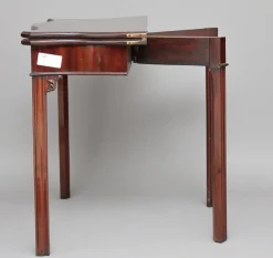 Hot Pamono Card Table, 1770s