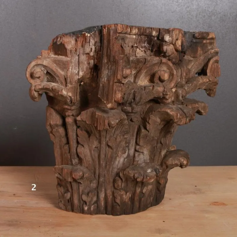 Pamono Carved Capitals, 1750s, Set of 2> Garden Accessories