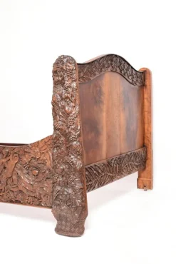 Sale Pamono Carved Walnut Bed, End of 19th Century
