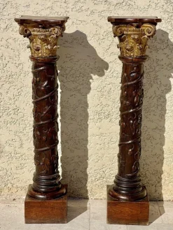 Pamono Carved Wooden Columns, Set of 2> Pedestals And Columns