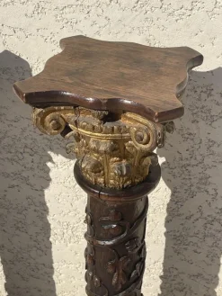 Pamono Carved Wooden Columns, Set of 2><noscript><img width=