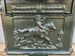 Pamono Cast Iron English Mailbox Letterbox on Leg Green><noscript><img width=