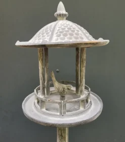 Pamono Cast Iron Free Standing Bird Feeder House><noscript><img width=