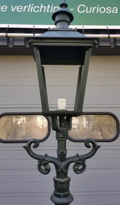 Pamono Cast Iron Lamp Post M2 with Cast Iron Square Lantern