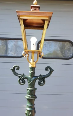 Pamono Cast Iron Lamp Post Rotterdammer with Square Copper Lantern> Garden Lighting
