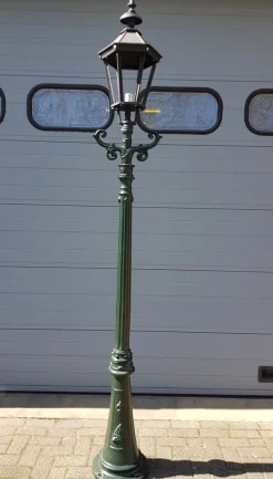 Pamono Cast Iron Lamp Post Rotterdammer with Hexagon Cast Iron Lantern
