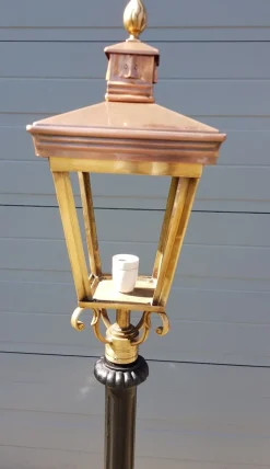 Best Pamono Cast Iron Lamp Post with Copper Square Lantern