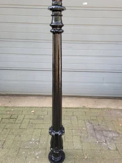 Best Pamono Cast Iron Lamp with Cast Iron Lantern