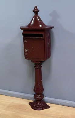 Discount Pamono Cast Iron Mailbox, 20th Century
