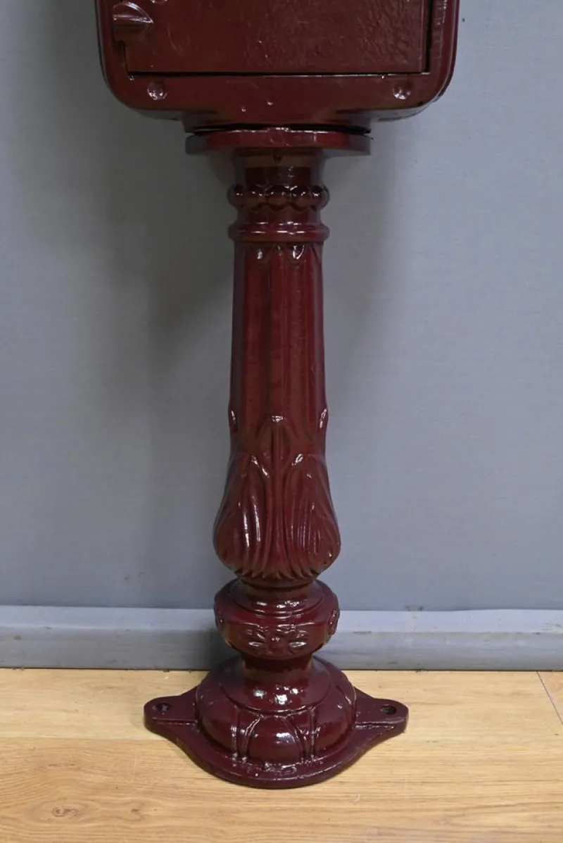 Discount Pamono Cast Iron Mailbox, 20th Century