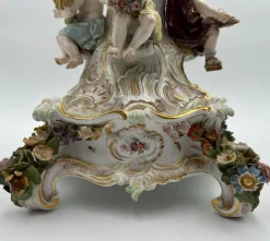 Discount Pamono Centerpiece with Cupids and Flowers from Meissen Porcelain, 1820