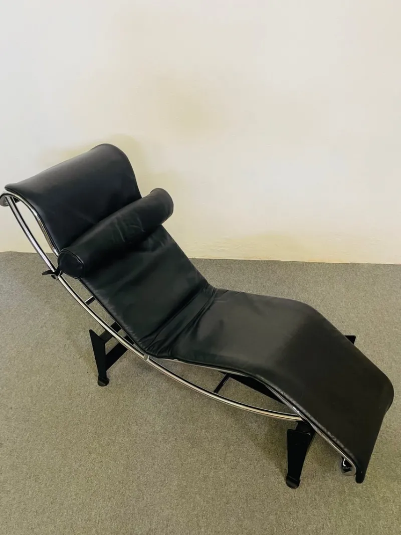 Sale Pamono Chaise Lounge by Le Corbusier for Cassina, 1990s