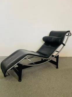 Sale Pamono Chaise Lounge by Le Corbusier for Cassina, 1990s