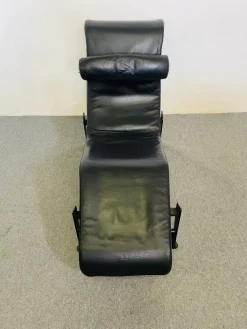 Sale Pamono Chaise Lounge by Le Corbusier for Cassina, 1990s