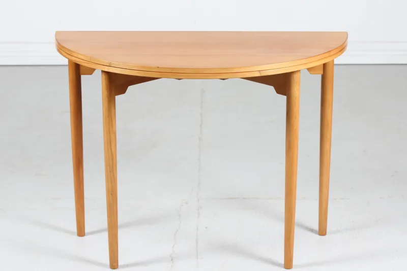 Pamono Cherrywood Card Table by Hans J. Wegner for Fritz Hansen A/S, Denmark, 1968> Game Tables