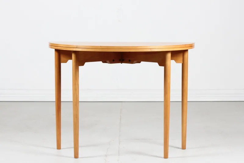 Pamono Cherrywood Card Table by Hans J. Wegner for Fritz Hansen A/S, Denmark, 1968> Game Tables