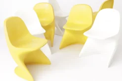 Pamono Childrens Chairs Cassalino by Alexander Begge for Manufacturer Casala, Germany, 1970s, Set of 7><noscript><img width=