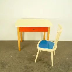 Pamono Children's Desk with Chair in Beech and Formica, 1960s, Set of 2