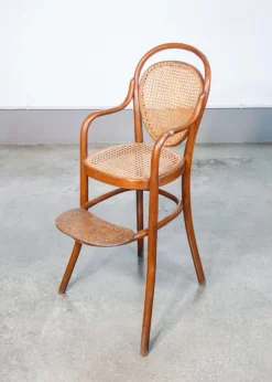 Sale Pamono Childrens High Chair in Beech Wood from Thonet